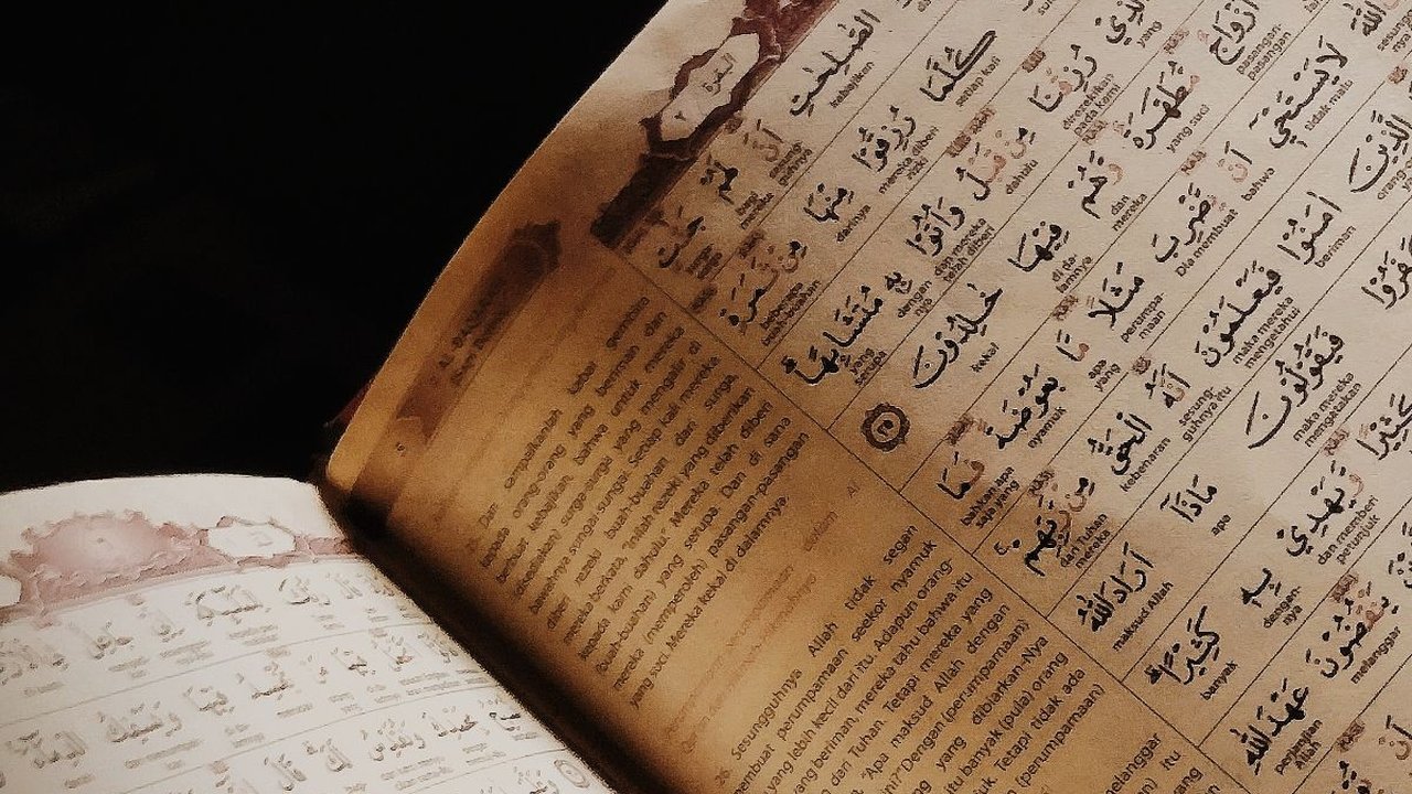 Doa Bangun Tidur Arab Latin dan Artinya, Ketahui Keutamaannya