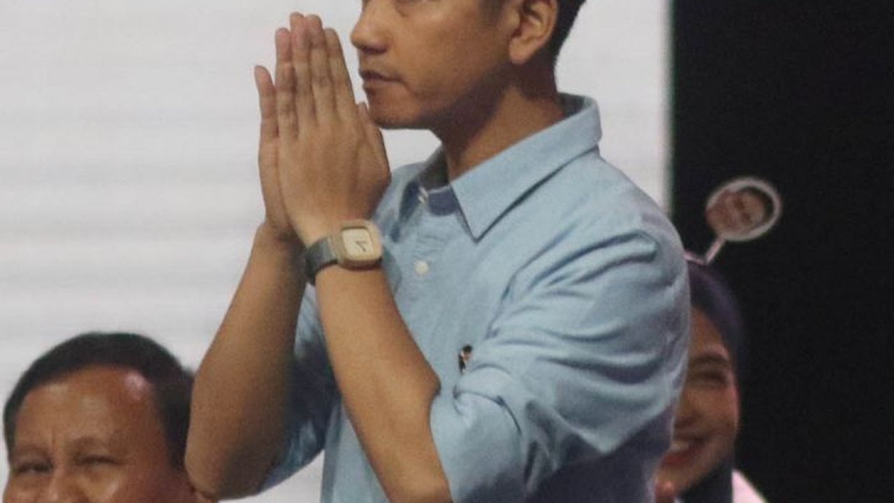 Timses Ganjar Respons Penampilan Gibran: Sedang Stand Up Comedy