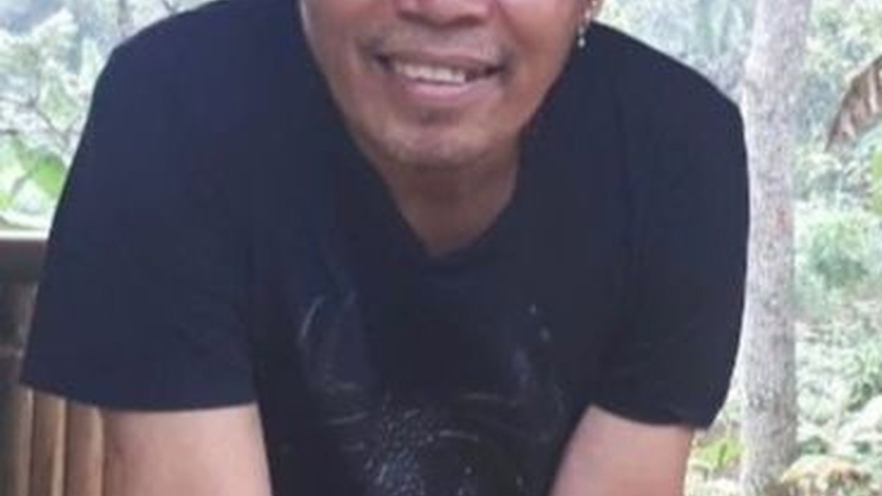 Potret Jadul Bopak Castello Pakai Kolor dan Motor Bebek jadi Sorotan 'Nikmati Hidup Apa Adanya'