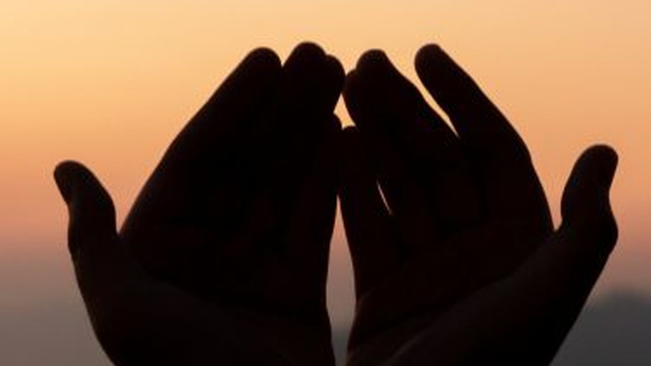 Bacaan Doa Naik Kendaraan Darat, Laut, dan Udara, Begini Keutamaannya