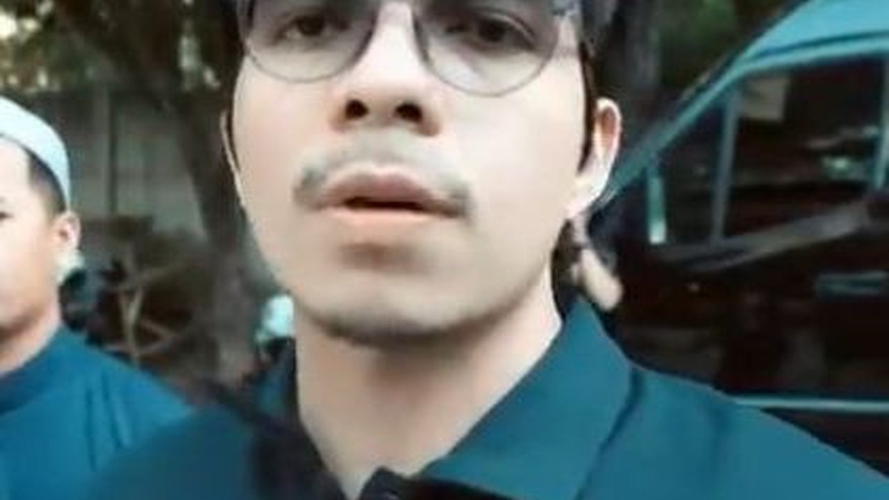 Ada yang Kerasukan, Ini Momen Menegangkan Ruqyah Rumah Baru Atta dan Aurel