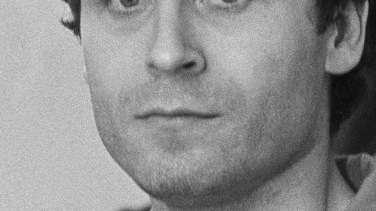 24 Januari 1989: Berakhirnya Serial Killer Ted Bundy di Kursi Listrik