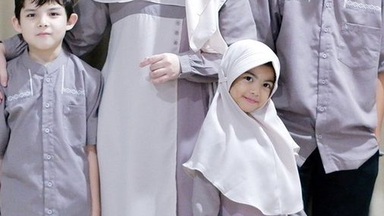 Makin Ganteng, ini Potret Arsen Anak Risty Tagor dan Rifky Balweel Kini Menginjak Usia Remaja