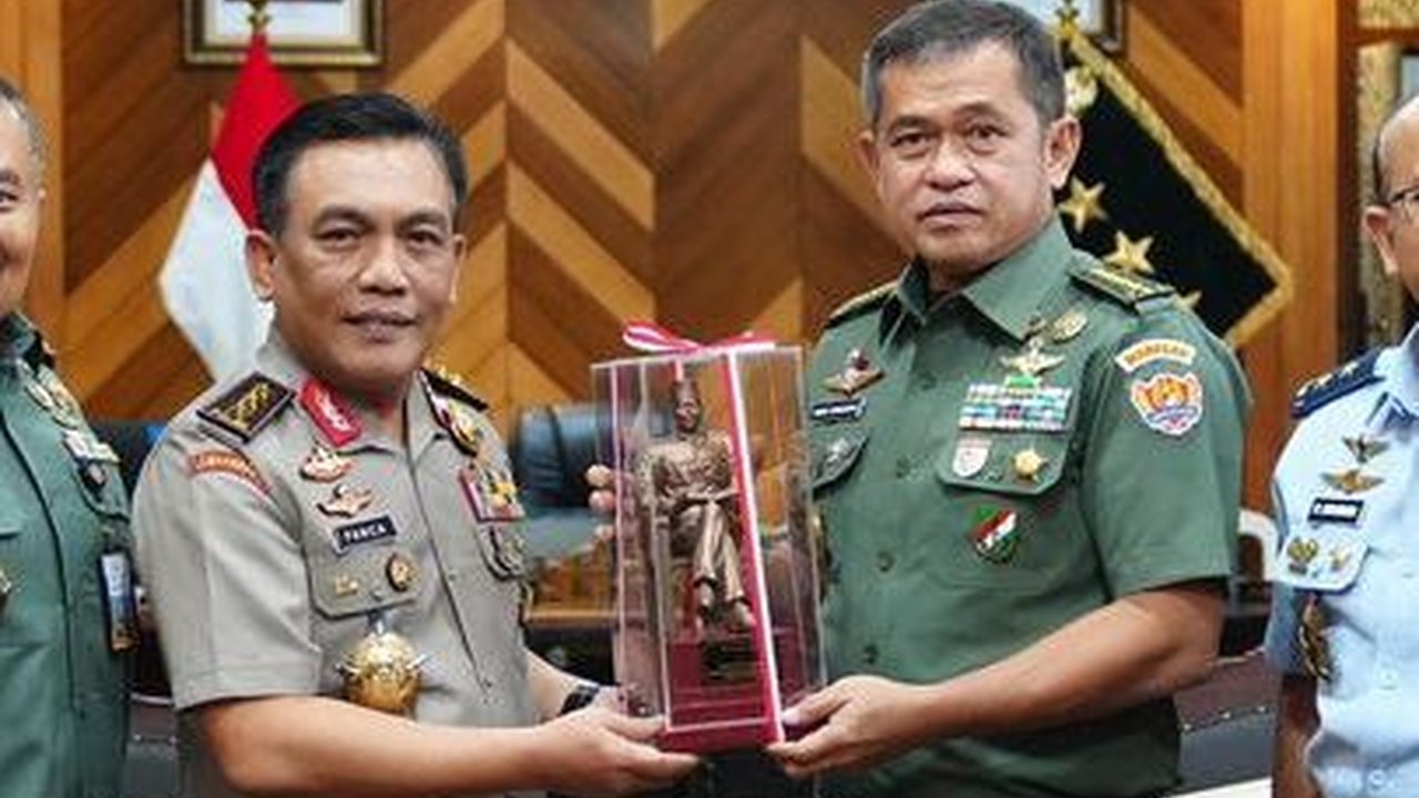 Dua Putra Batak Jenderal TNI Polri Bertemu, Sama-Sama Marga Simanjuntak dan Berkarier Moncer