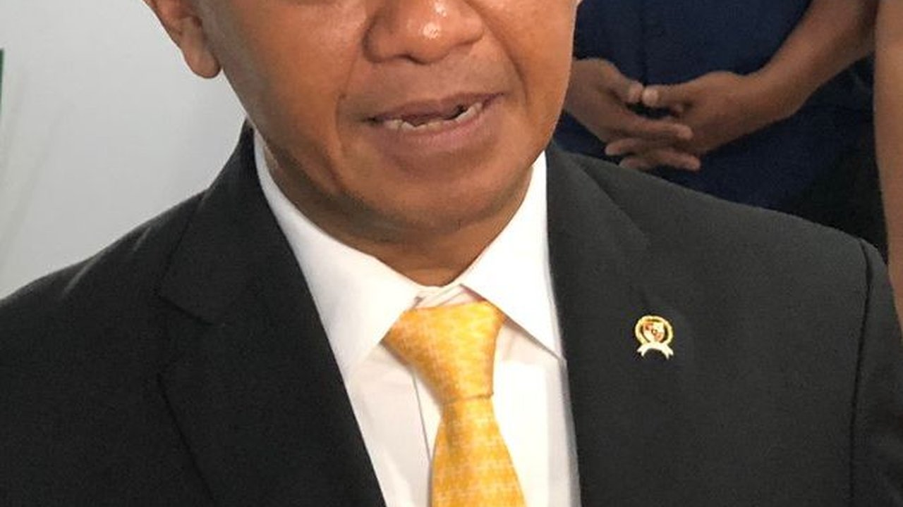 Momen Menteri Bahlil Enggan Sebut Nama Tom Lembong: Nanti Besar Kepala!