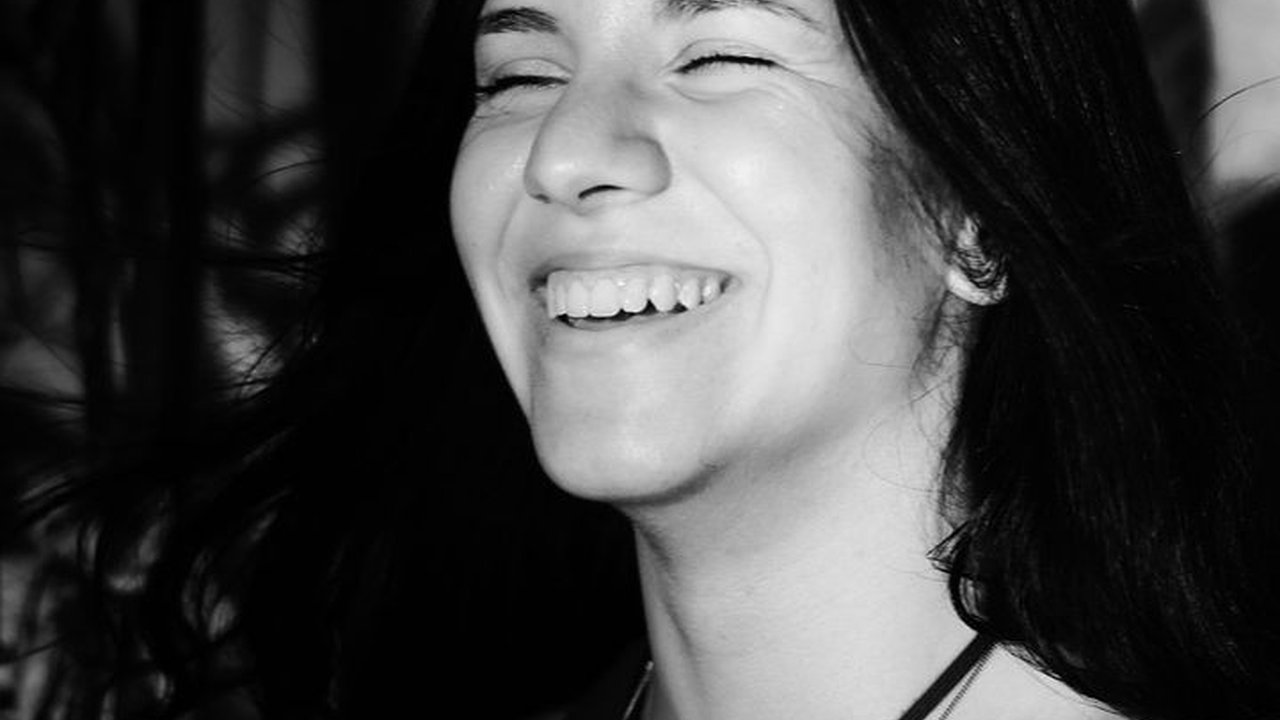 Pantun Lucu Banget Buat Ketawa Hari Ini, Menghibur