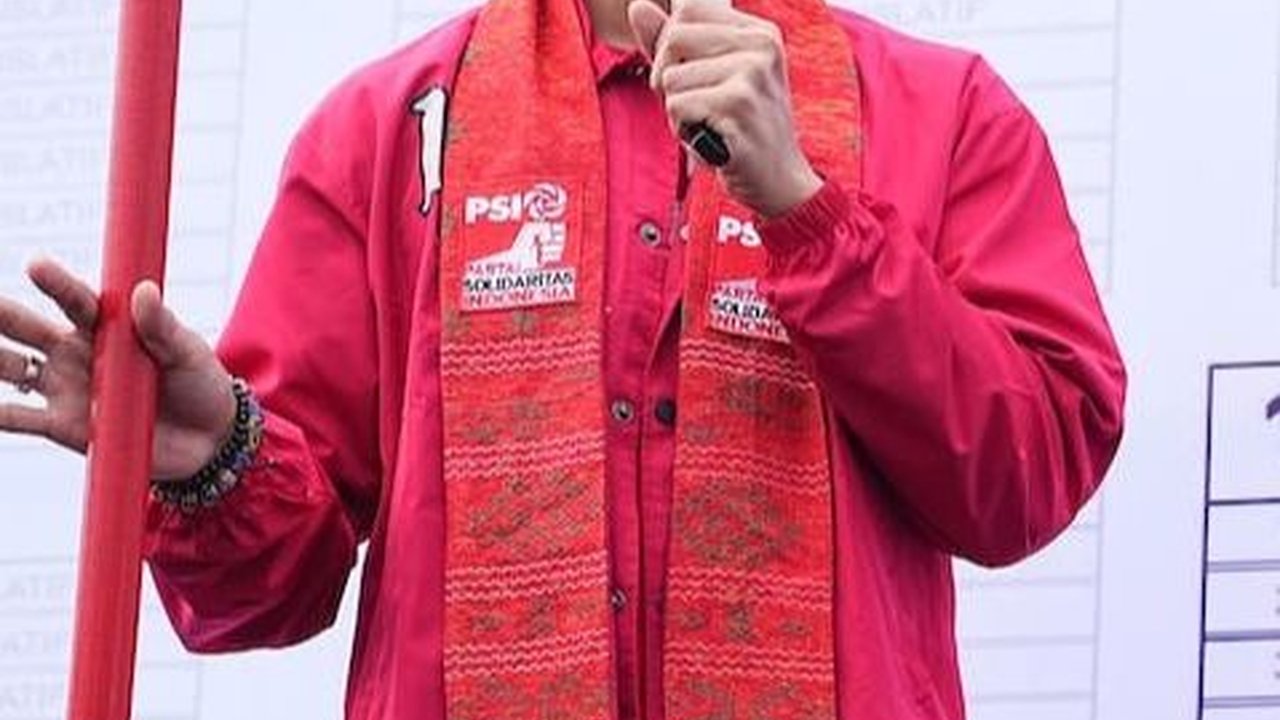 Jelaskan Perbedaan dengan PDIP, Kaesang: PSI yang Warna Merah Muda dan Ketumnya Muda