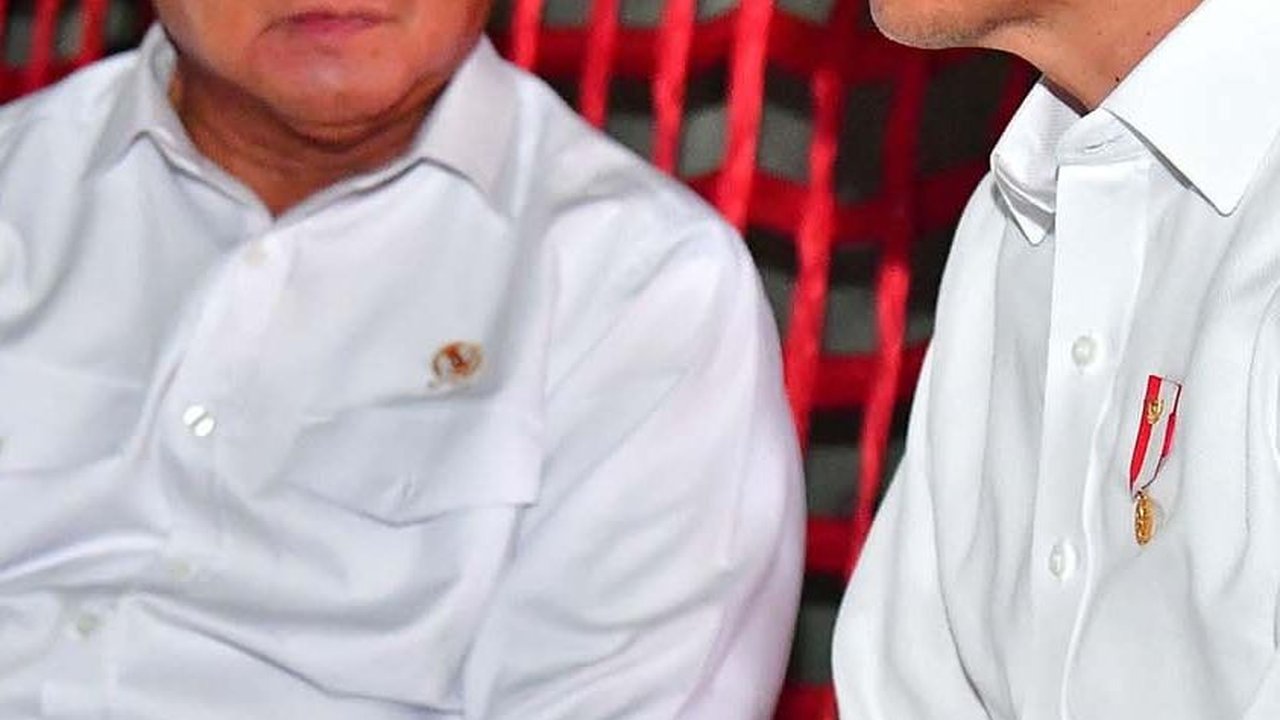 Prabowo Janji Bangun Lapangan Sepak Bola dengan Standar Baik di Seluruh Indonesia