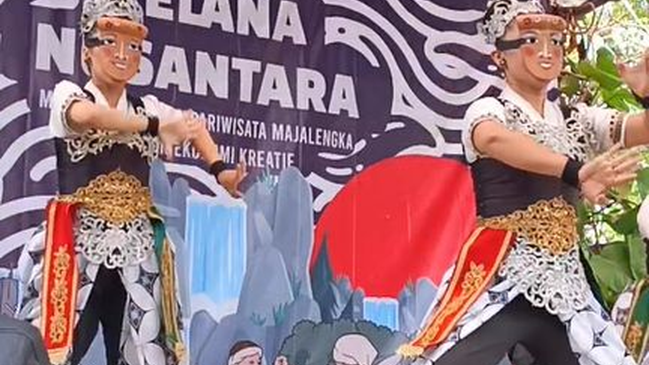 Beda dari yang Lain, Seni Tari Khas Majalengka ini Pakai Topeng Berbahan Genteng