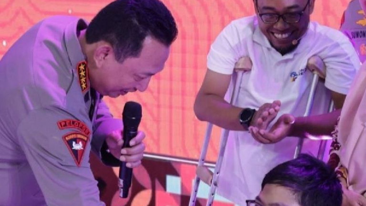 Remaja Disabilitas Ini Jago Komputer, Kapolri Langsung Perintahkan Kapolda 'Gimana Caranya Beliau Harus Masuk S2'