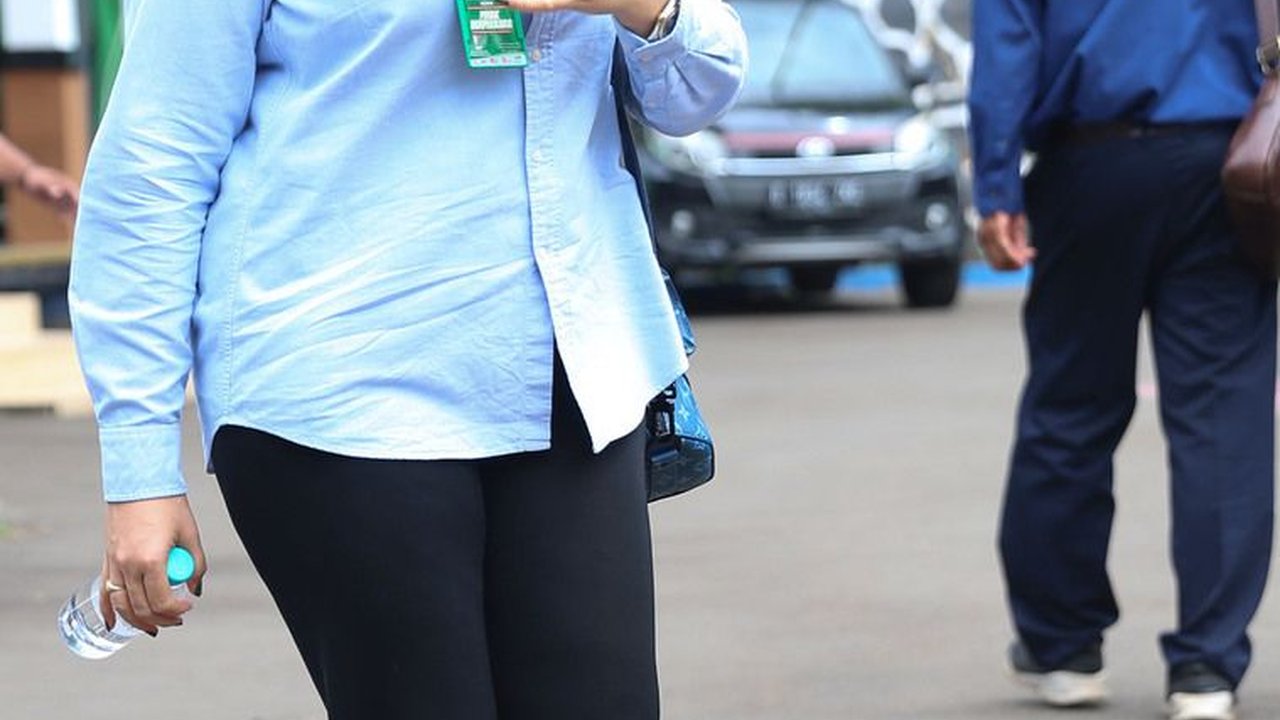 Saling Serang Mengenai Nafkah, Berikut ini 10 Potret Catherine Wilson dan Idham Masse di Sidang Cerai