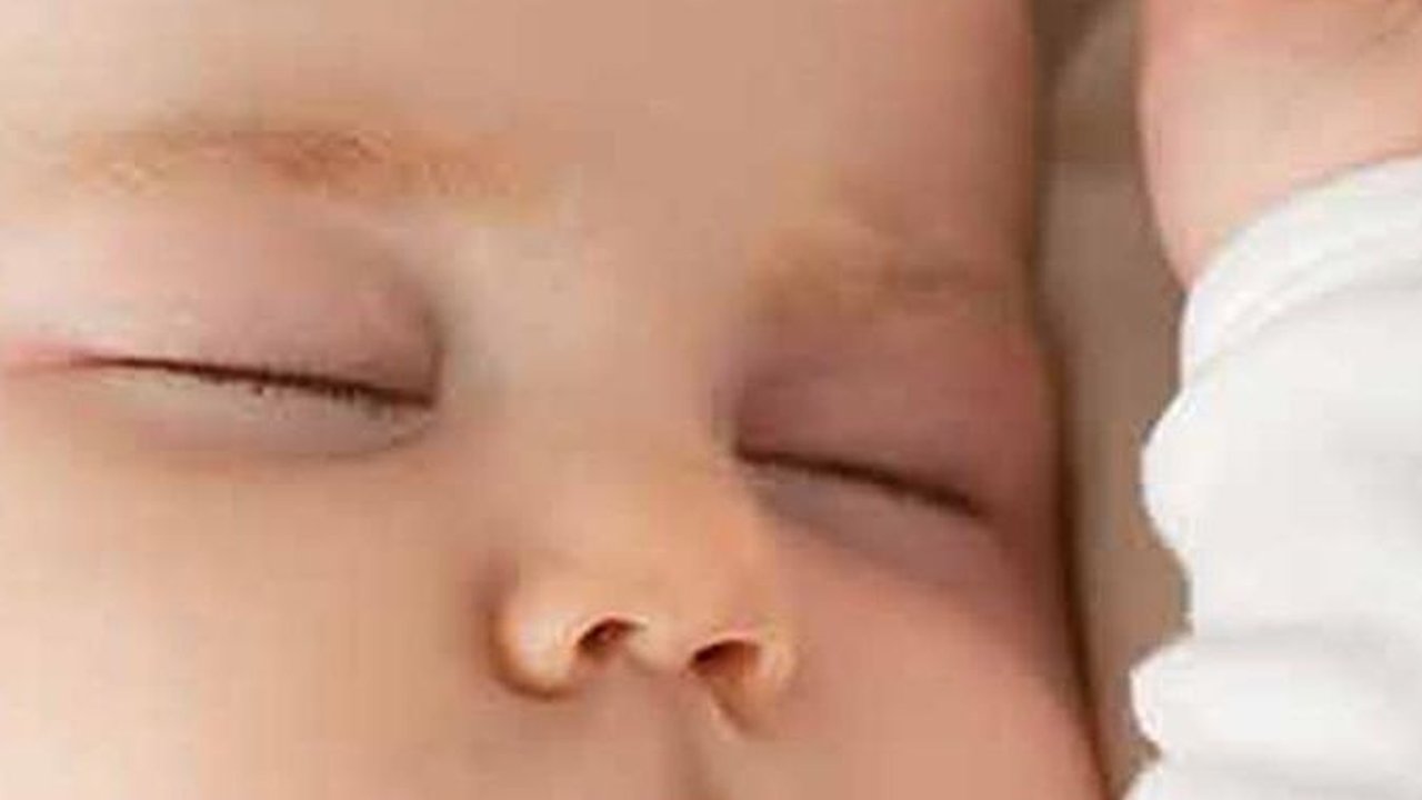 Mitos Bayi Sering Ngulet, Lengkap dengan Penjelasan Medisnya
