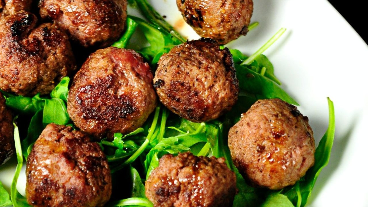 6 Resep Swedish Meatball Empuk Mudah Dibuat, Sajikan untuk Keluarga