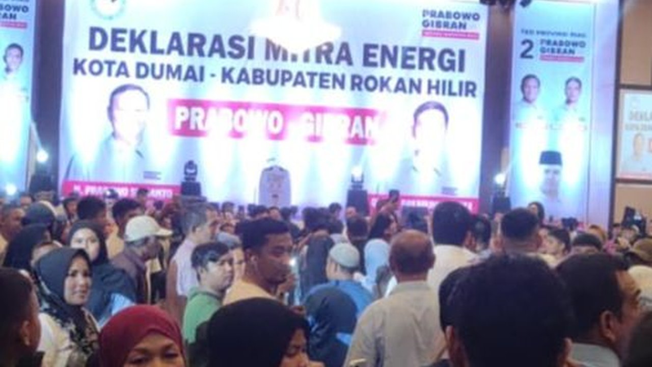 Ribuan Warga di Dumai Ikut Deklarasi, Dukungan untuk Prabowo-Gibran Terus Menguat