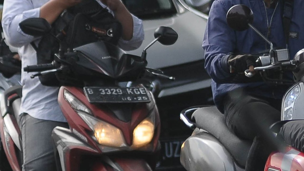 Luhut Akhirnya Buka Suara Soal Rencana Kenaikan Pajak Sepeda Motor