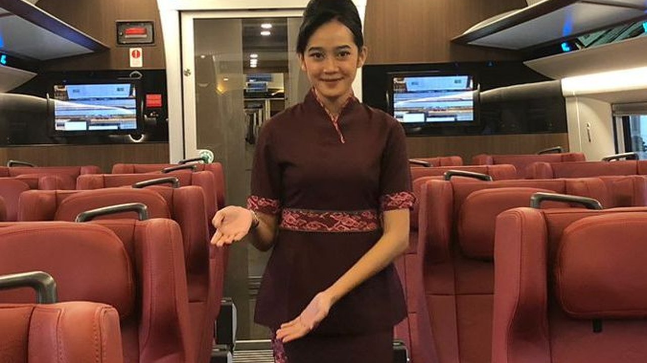 Kereta Cepat Whoosh Buka Lowongan Kerja untuk Fresh Graduate, Bisa Daftar di Link Ini