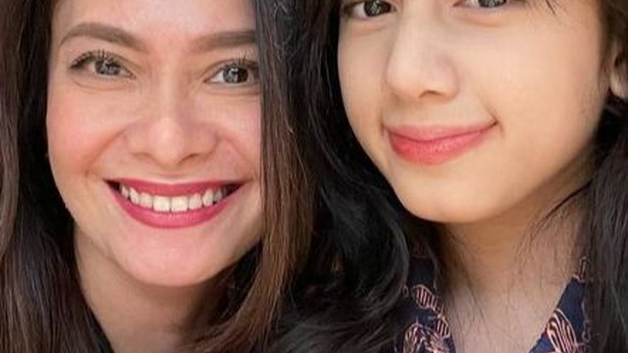 Kini Sudah Jadi Desainer, Berikut Ini 8 Potret Talullah Malaika Putri Bungsu Ersa Mayori yang Makin Cantik