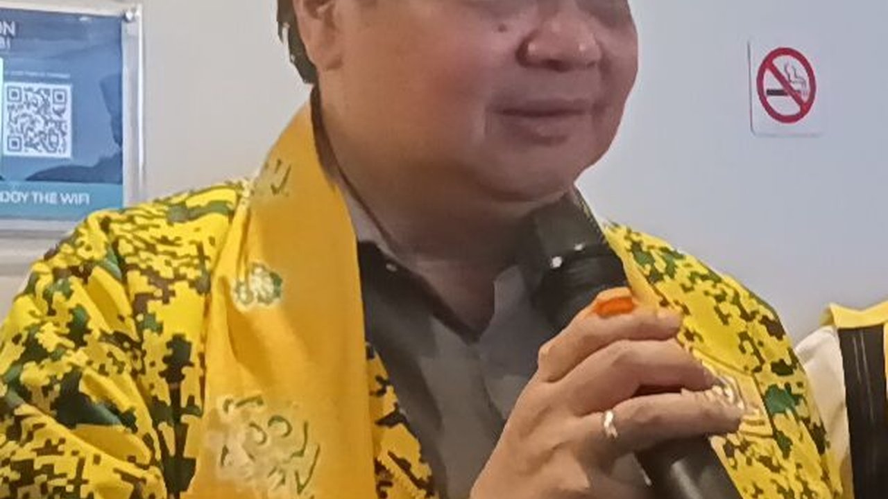 Airlangga Targetkan Prabowo-Gibran Raih 80 Persen Suara di Jambi