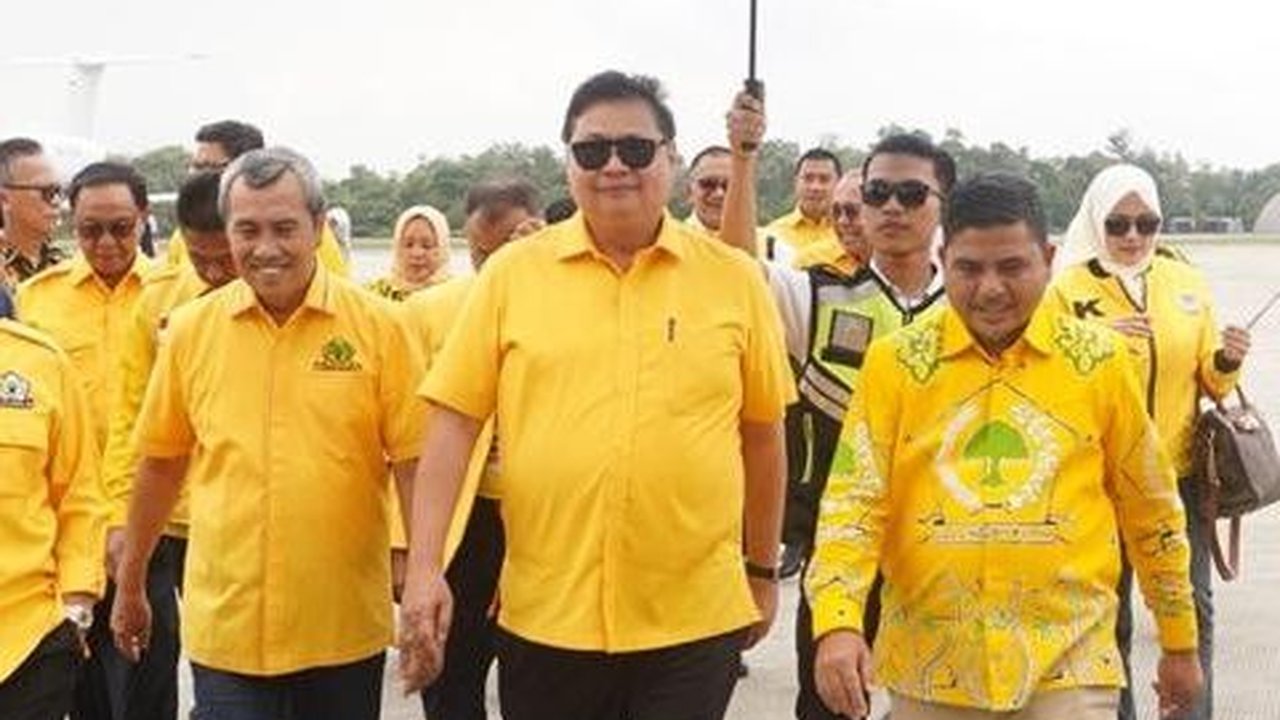 Airlangga Targetkan Golkar dan Prabowo-Gibran Kuasai Sumatera Bagian Utara, Ini Bocoran Strateginya