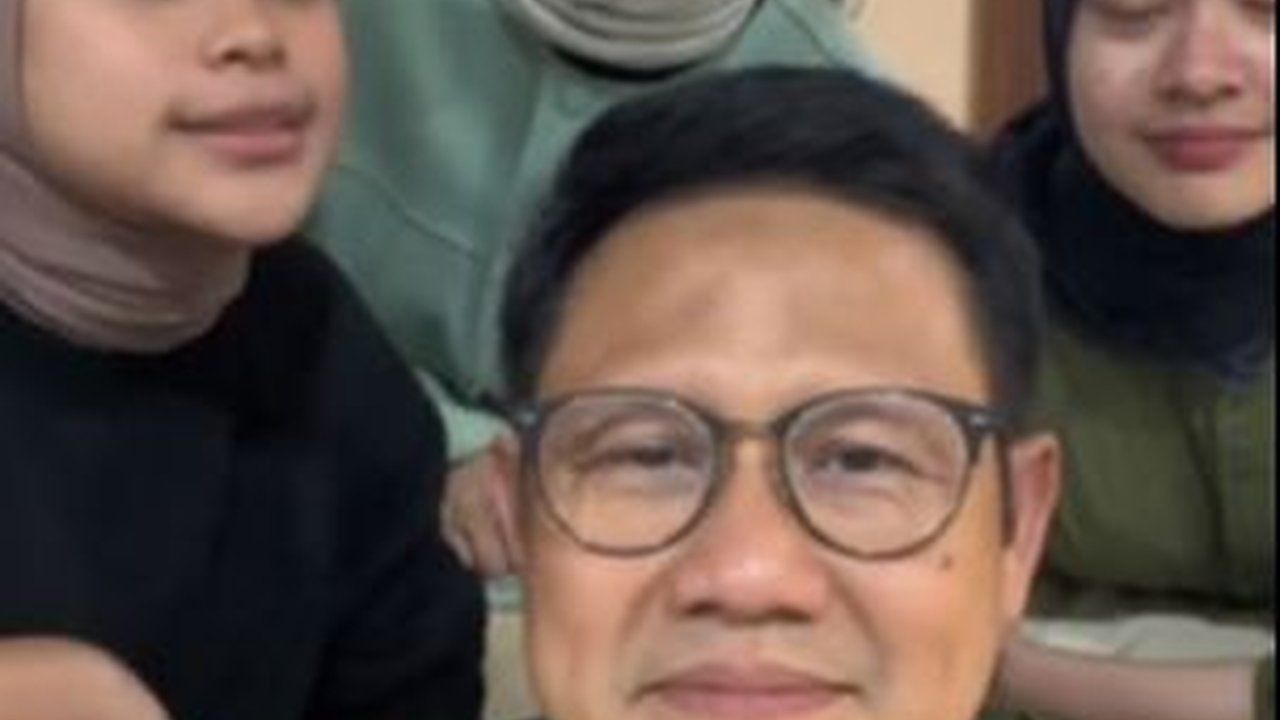 VIDEO: Cak Imin Sebut Rakyat Protes, Desak Jokowi Harus Tetap Netral