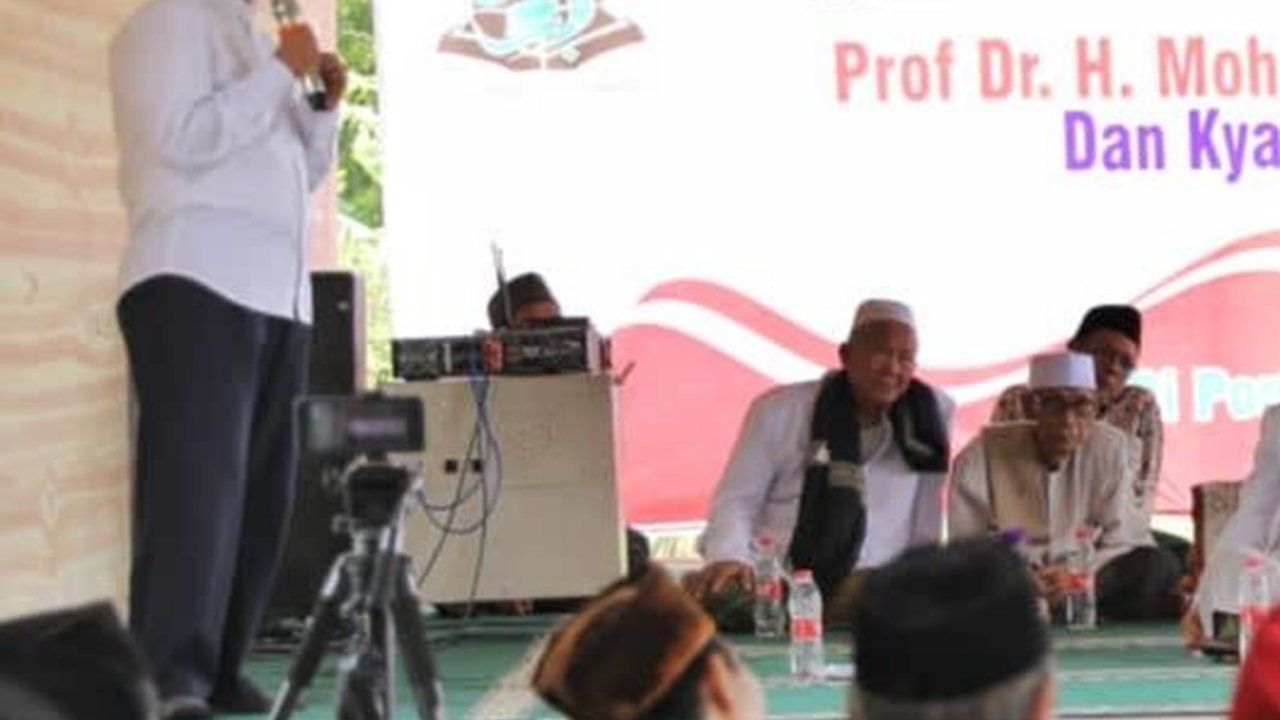 Mahfud Ajak Kiai Hingga Masyayikh se-Jabar Jaga Persatuan NKRI