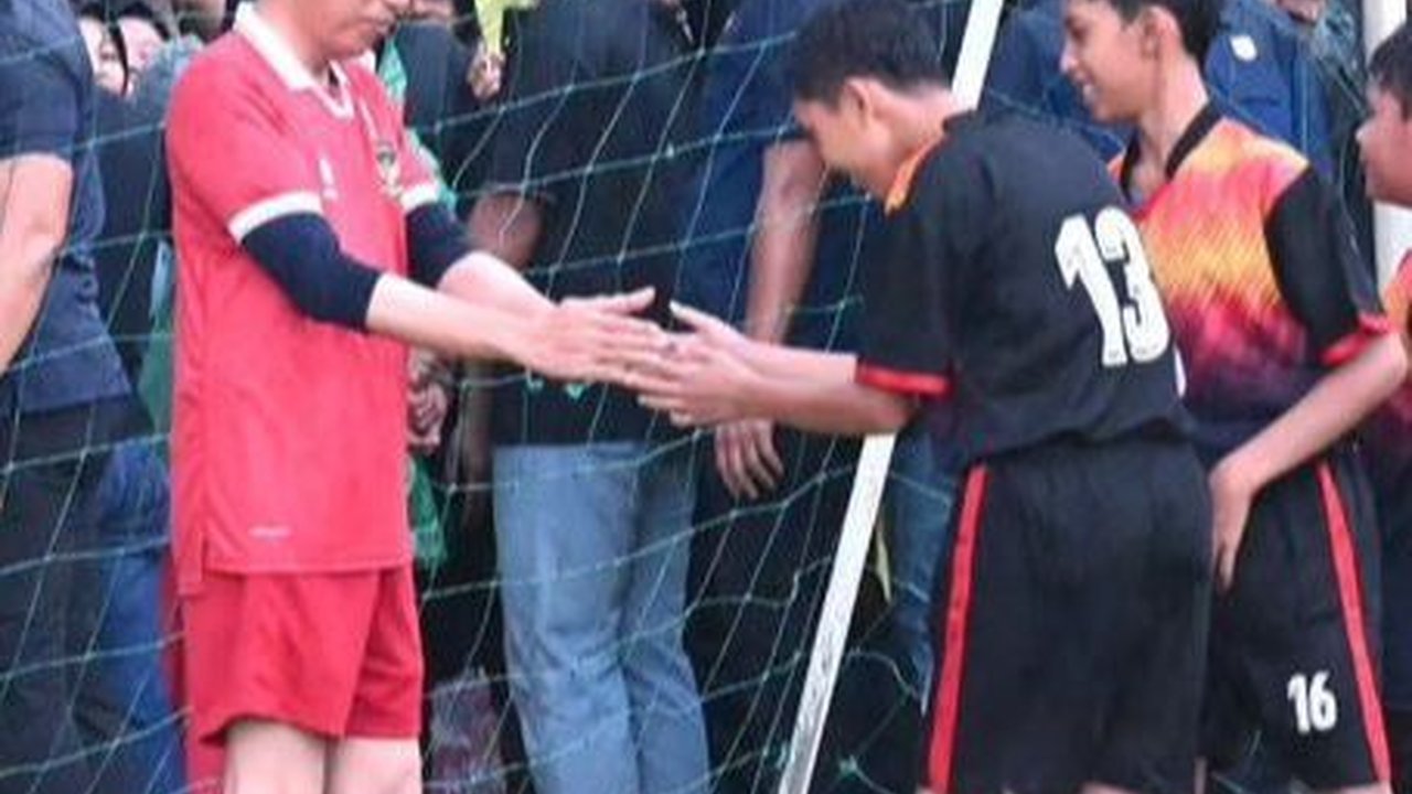 PSI Ungkap Makna di Balik Jokowi Ajak Main Bola Kaesang dan Raja Juli