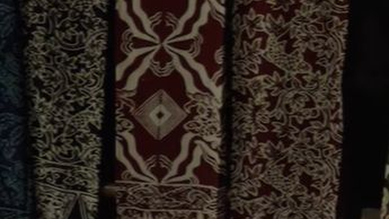 Intip Indahnya Batik Khas Kuningan, Ada Motif Kuda sampai Bokor Emas