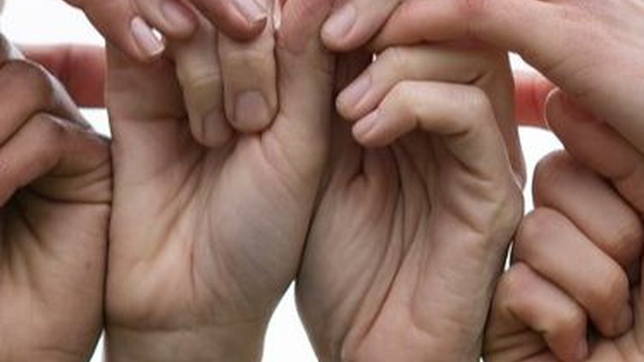 4 Fakta Jatim Kiblat Kerukunan Umat Beda Agama di Indonesia, Pemimpinnya Hargai Semua Agama