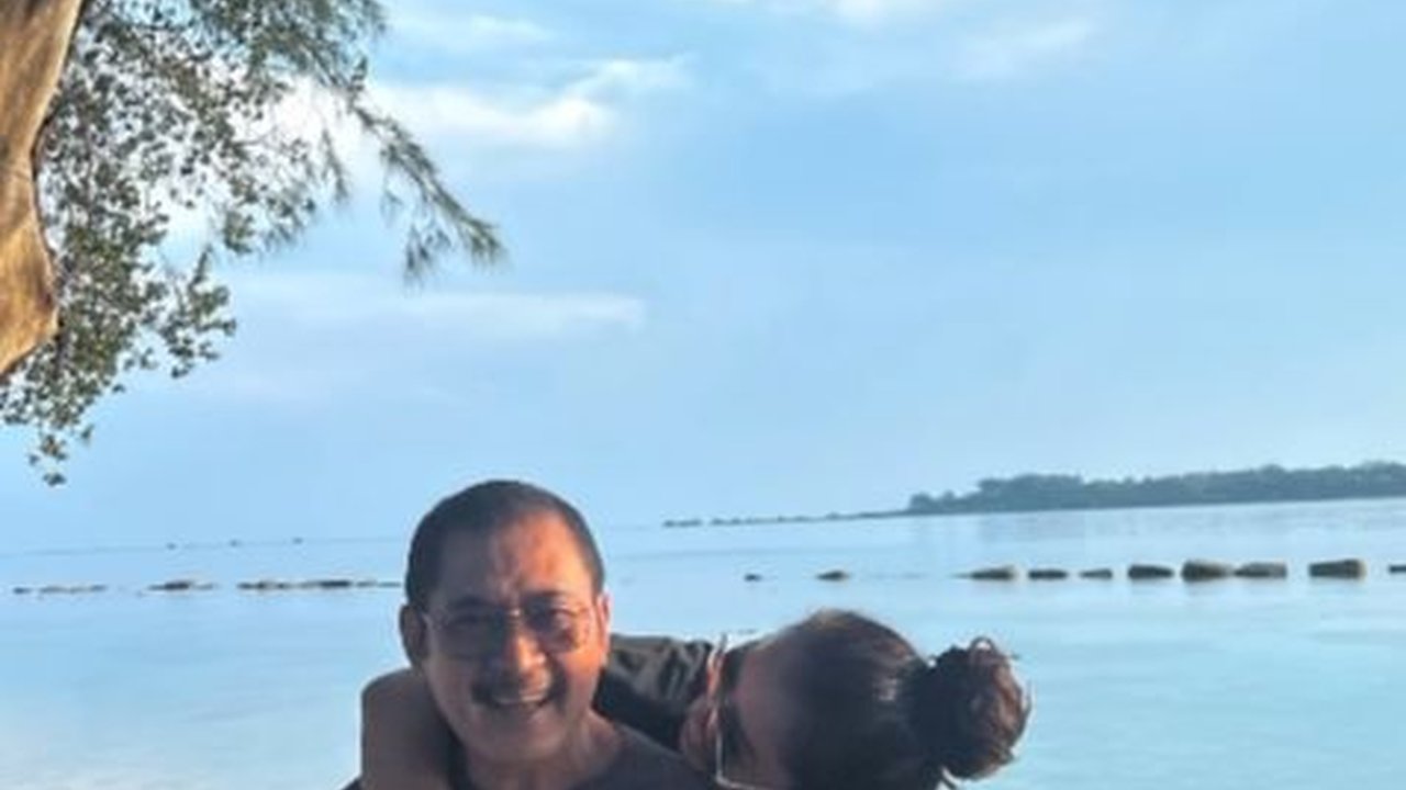 Liburan Mewah Mayangsari Bareng Keluarga di Pulau Pribadi, Nikmati Sunset di Atas Yacht