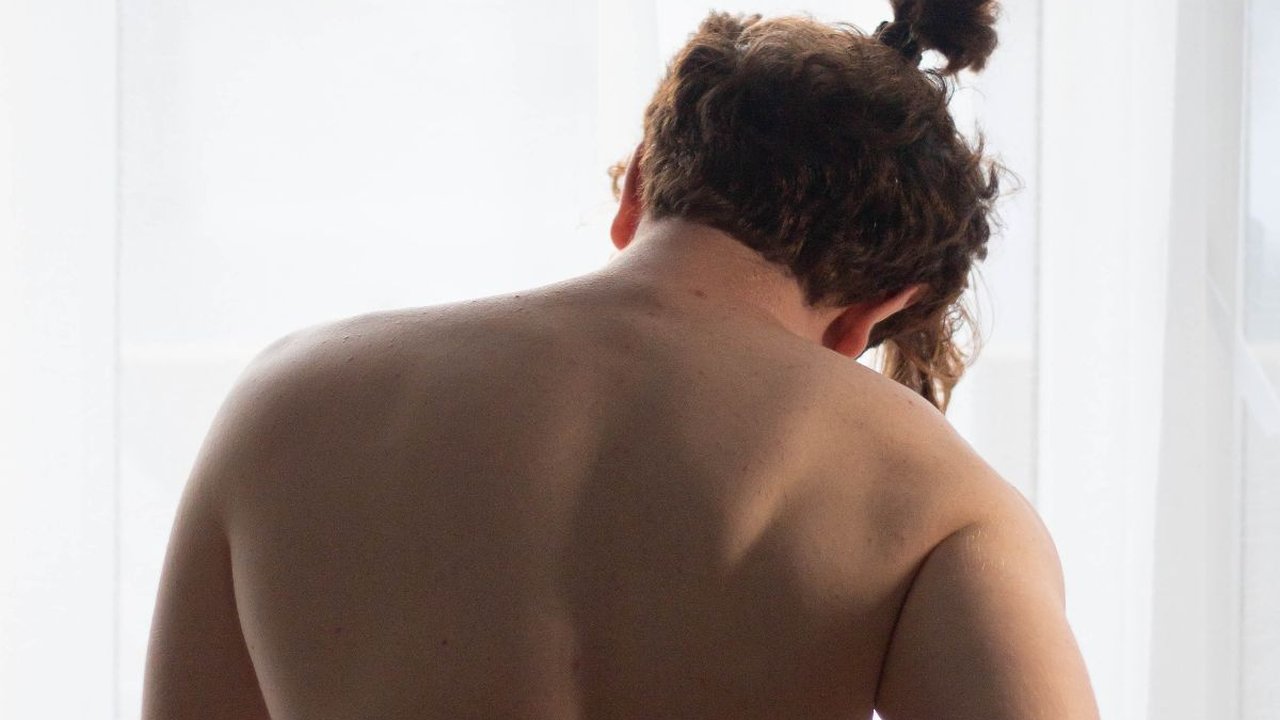 Penyebab Nyeri Tulang Belakang dan Cara Mengatasinya, Baca Lebih Lanjut