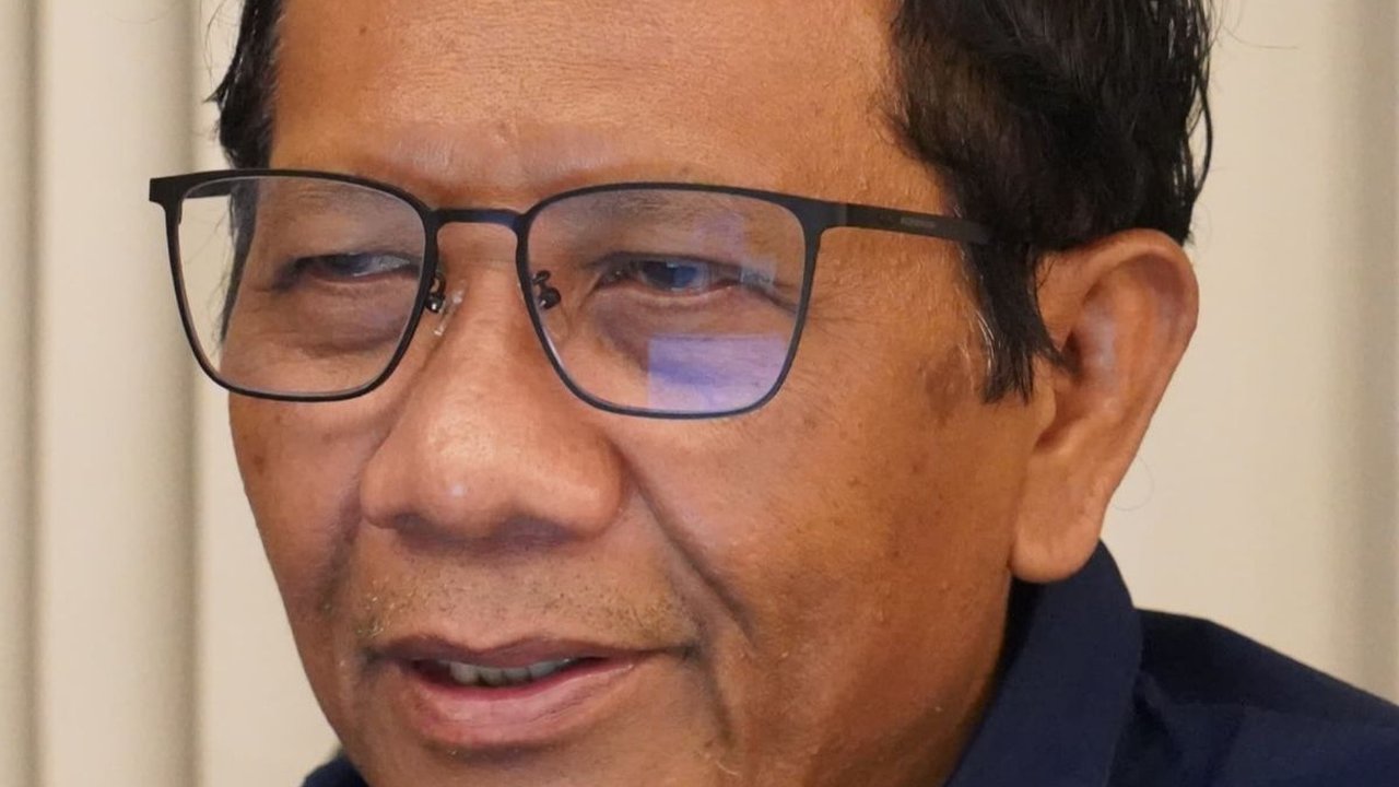 Mahfud Desak Penegak Hukum Usut Tuntas Transaksi Janggal Bendahara Parpol