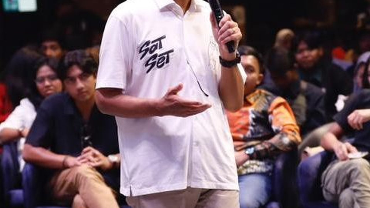 Anak Muda Jepara Menggebrak dengan Puisi Wiji Thukul, Ganjar Pranowo Terpukau!