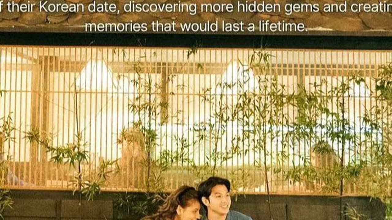 Disebut Putus Oleh Netizen, 8 Foto Awkarin dan Jonathan Alden Saat Liburan Bareng Lagi