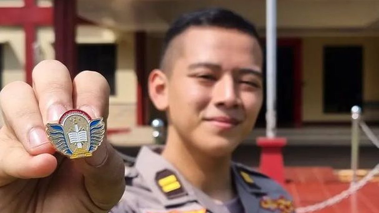 Potret Anak Eks Kasau Tiru Gaya Jenderal Lulusan Terbaik, Ucap Shalawat Agar Terkabul