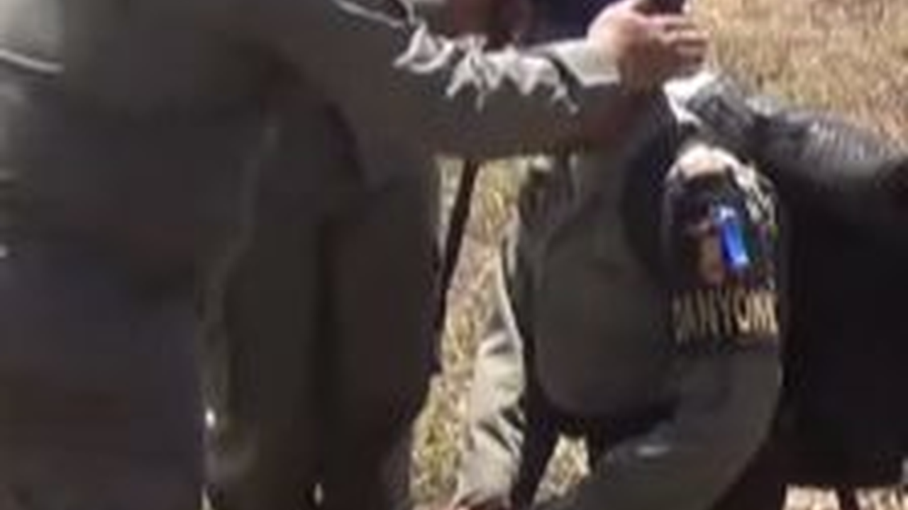 ⁠Di Gunung Keramat Tempat para Dewa ini Brimob Polri Mendapat Baret Biru, Zaman Kerajaan Tempat Mencari Kesaktian
