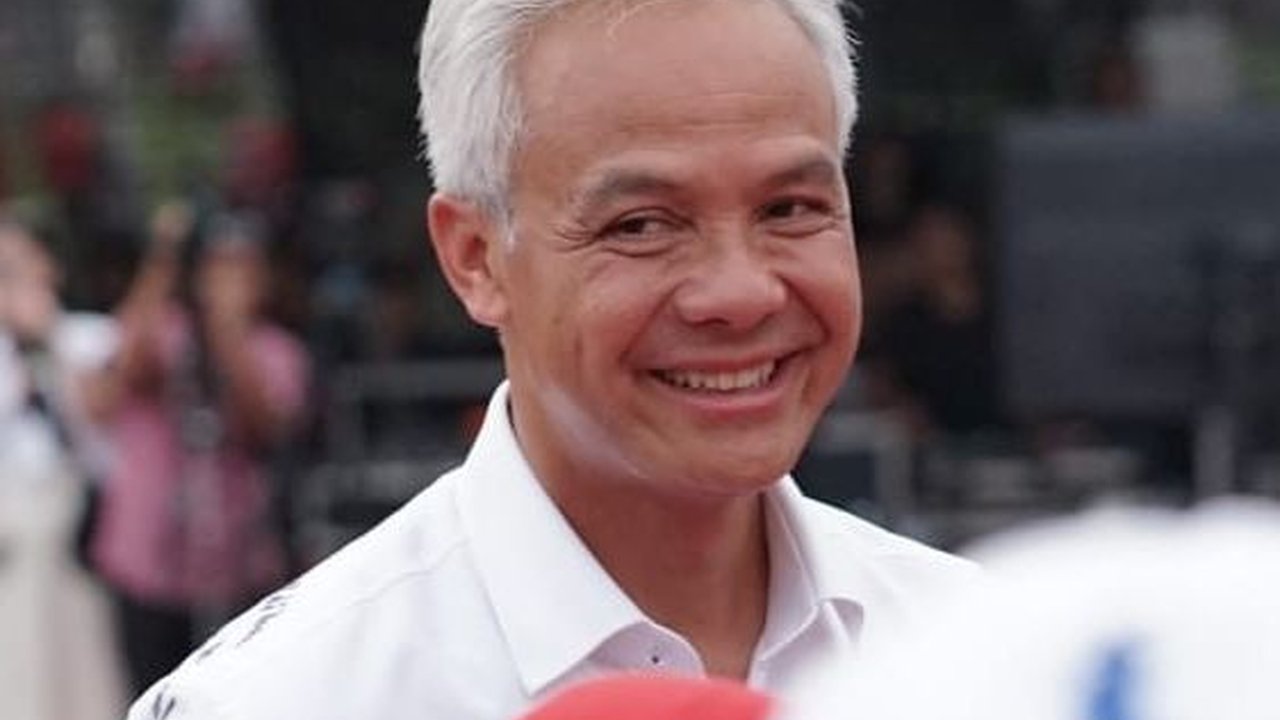 VIDEO: Survei LSI Denny JA, Elektabilitas Prabowo Vs Ganjar di JaTeng Selisih 2 Persen