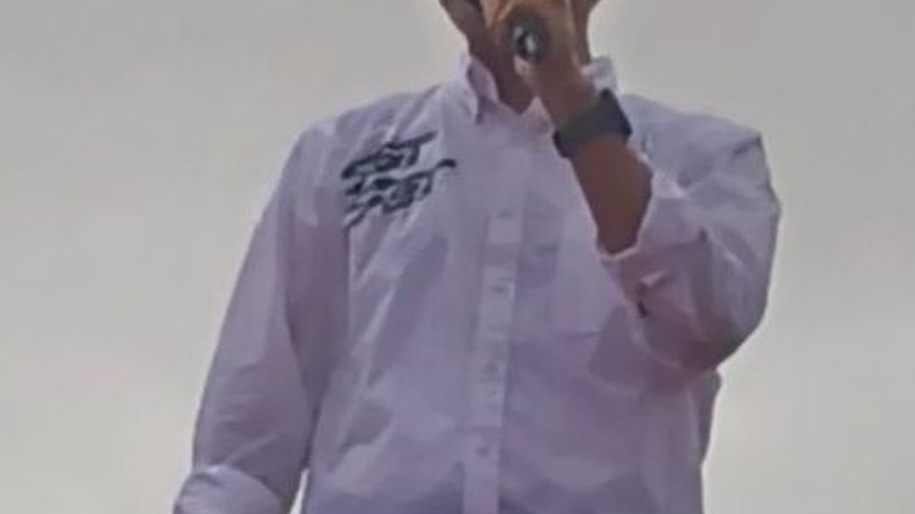 Reaksi Ganjar Heboh Guntur Sebut Jokowi Terserah Mau Diapain Jika 03 Menang