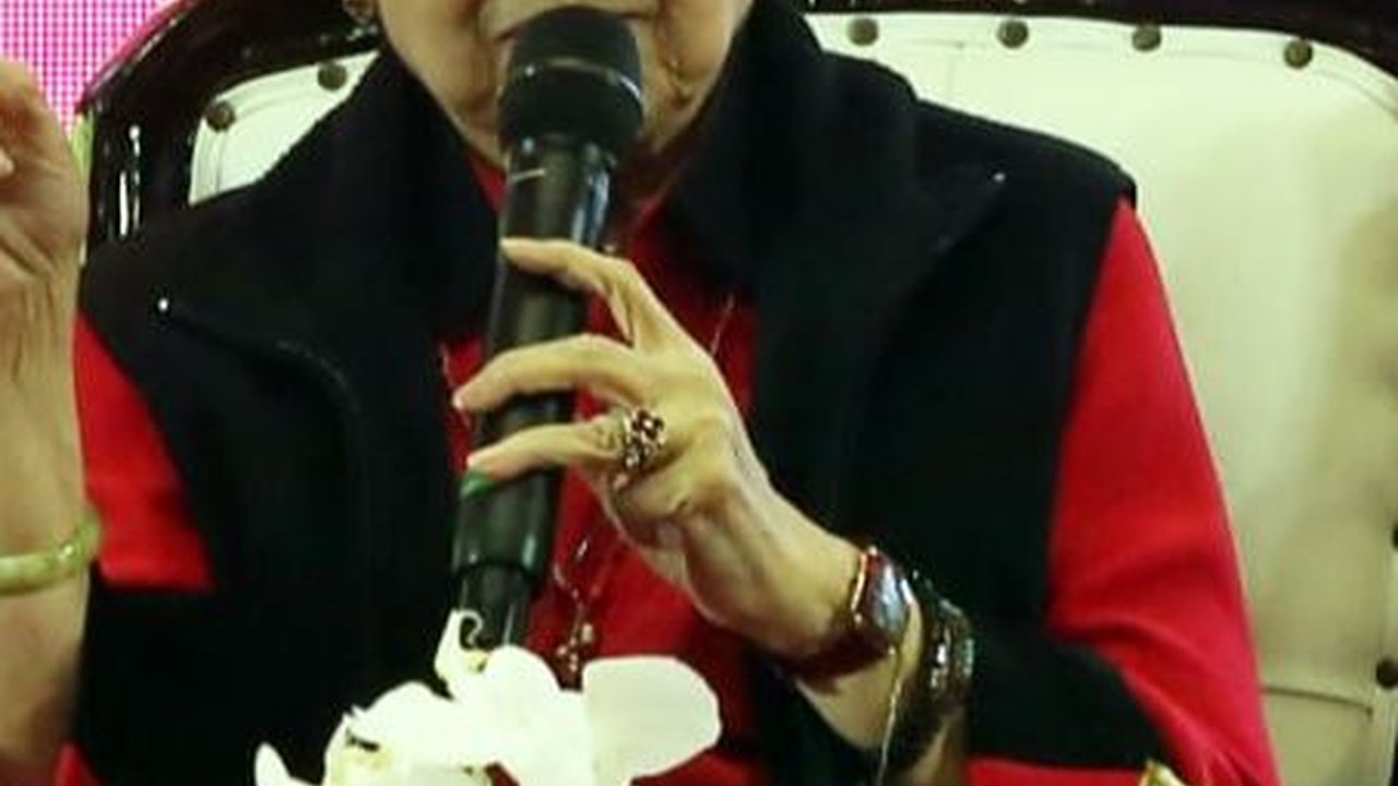 Megawati Minta Kubu Ganjar-Mahfud Jangan Percaya Survei Prabowo-Gibran Posisi Pertama