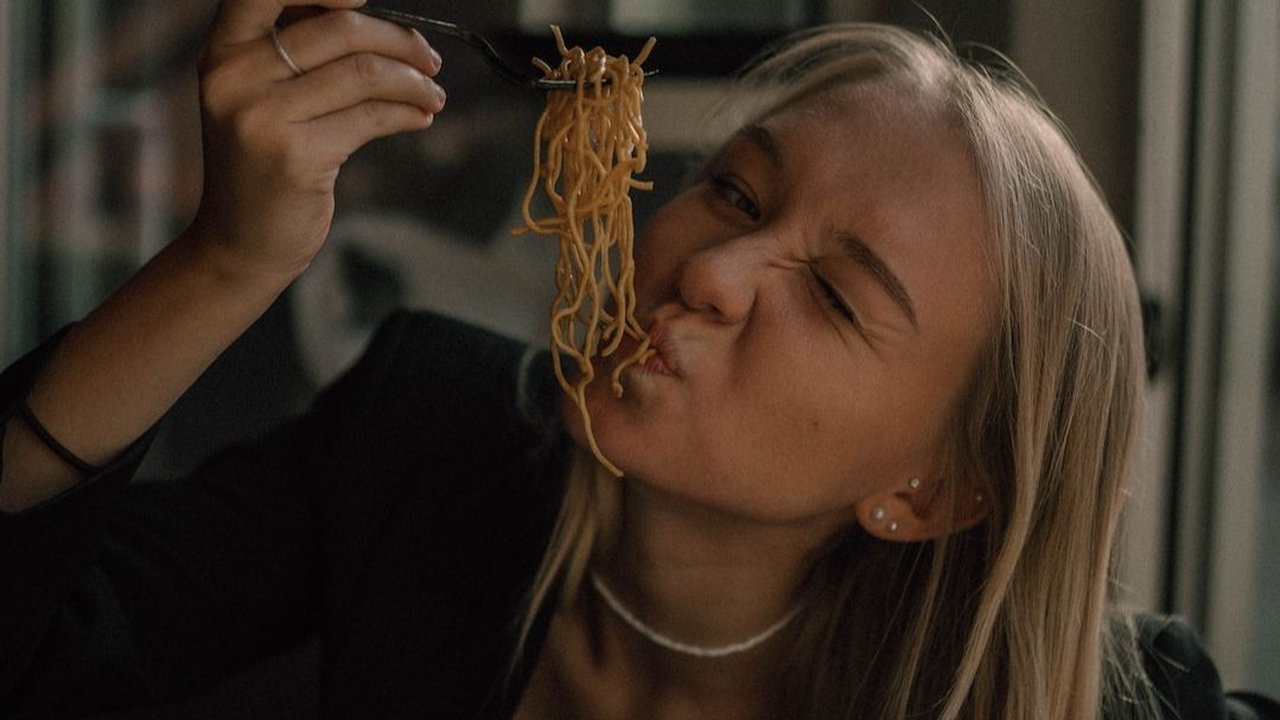 10 Cara Mudah Mengatasi Rasa Lapar agar Kita Merasa Lebih Kenyang Tanpa Harus Makan Berlebih