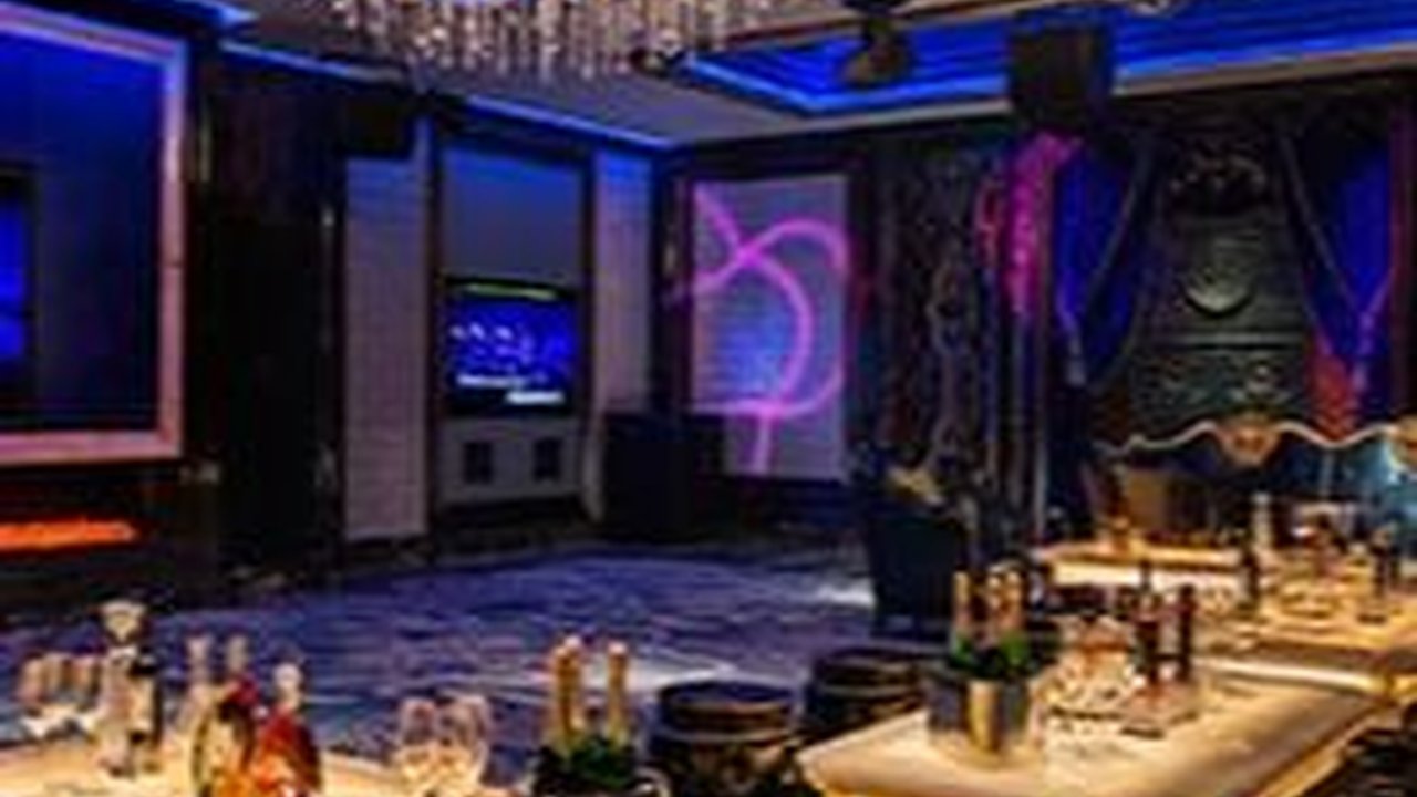 Tarif Menginap di Hotel Wanda Reign Mencapai Rp20 Juta per Malam, Hotel Dibeli Sukanto Tanoto