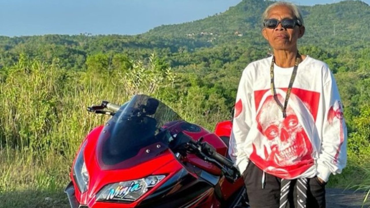 Viral Potret Nenek Kerap Kenakan Busana Bak Anak Muda yang Nyentrik, Tuai Pujian