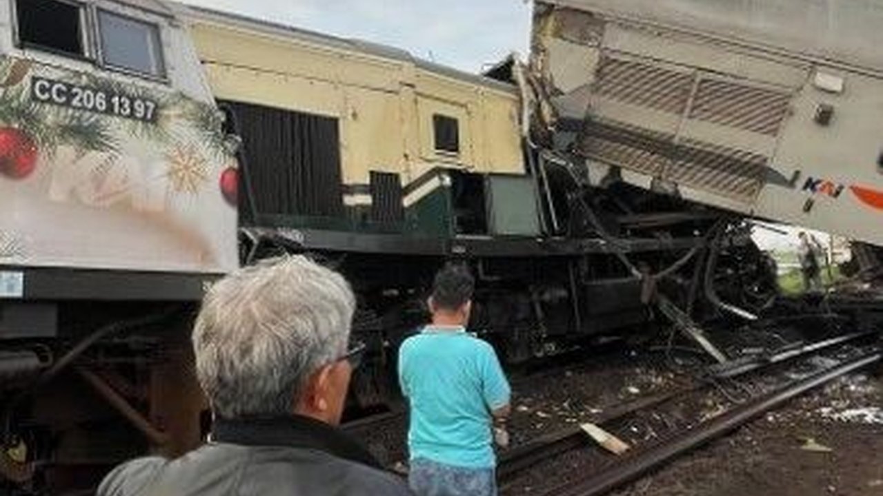 KAI Alihkan Rute Kereta Api Jarak Jauh Jalur Selatan Imbas Kecelakaan KA Turangga di Bandung