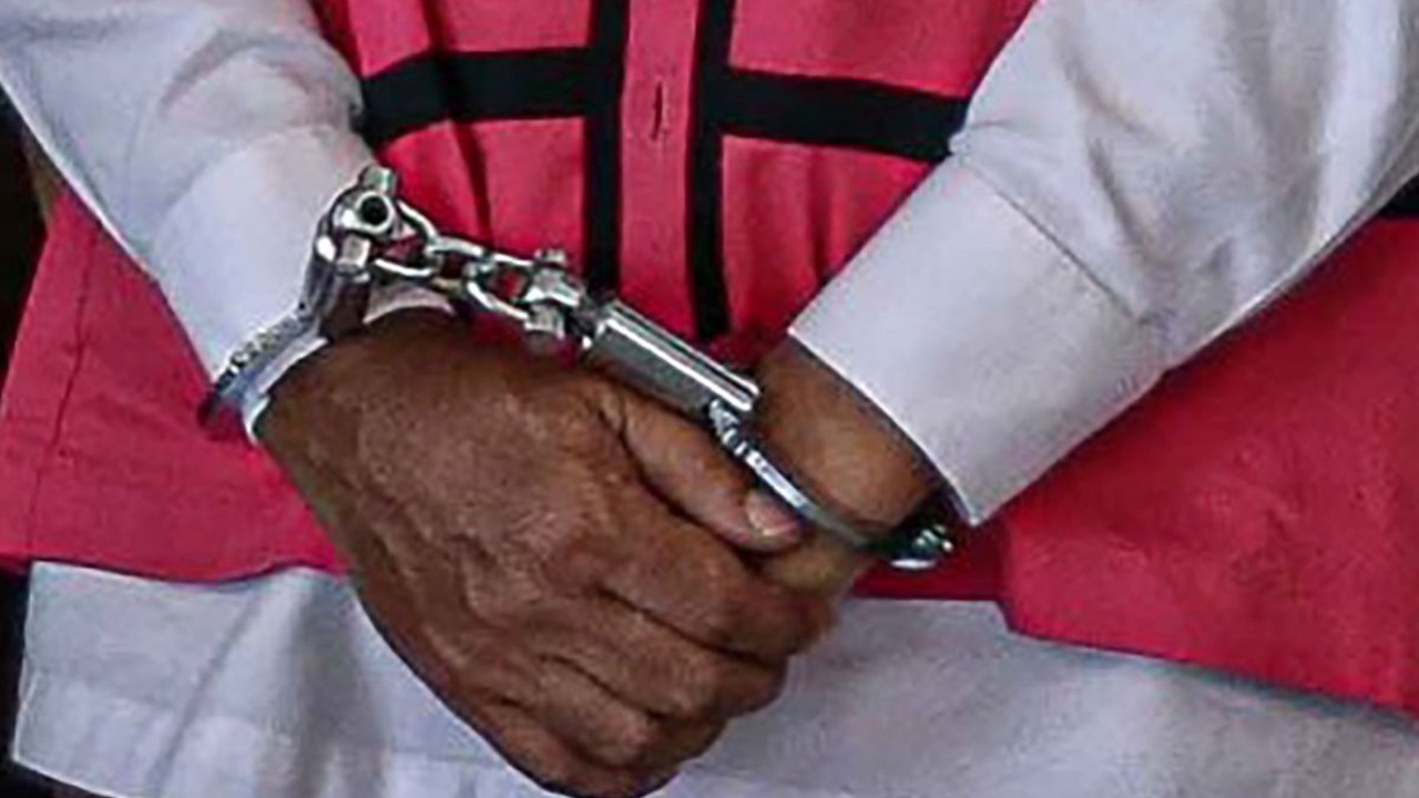 Diduga Mark Up Dana Bantuan Pemprov DKI, 3 Pejabat Bekasi dan Kontraktor Ditahan