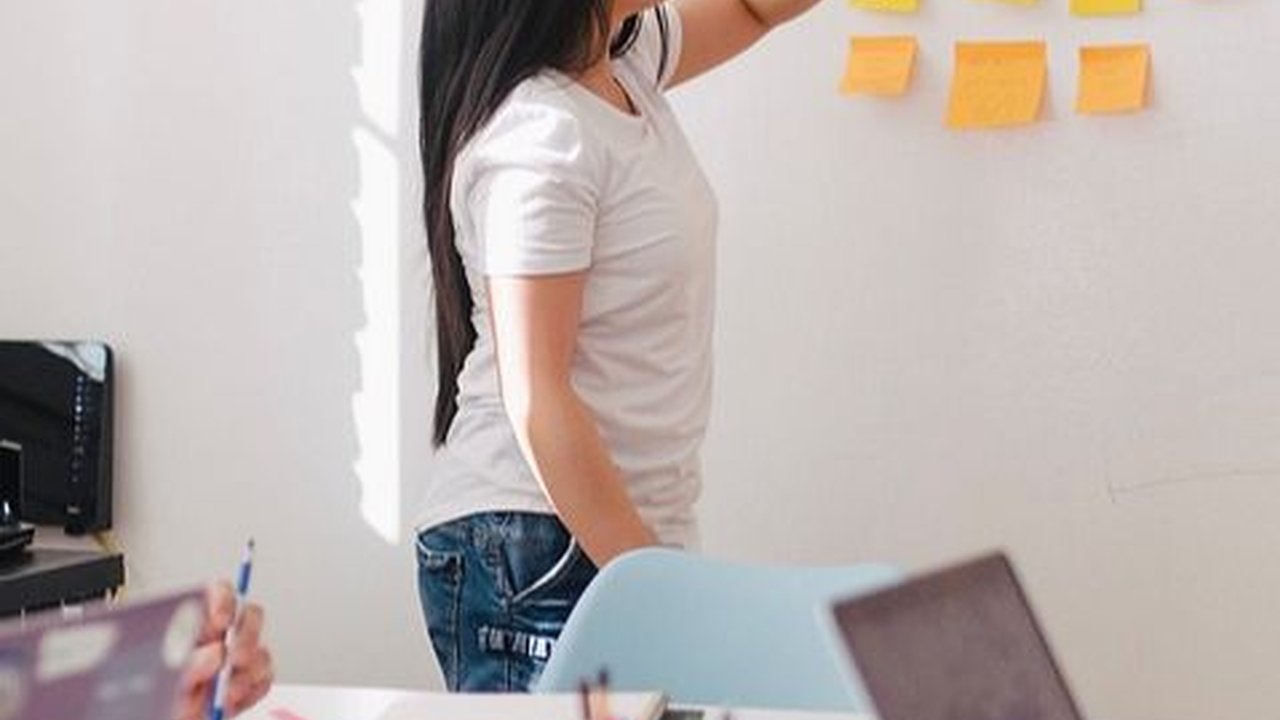 LSM adalah Lembaga Swadaya Masyarakat, Ketahui Fungsi dan Sumber Dananya