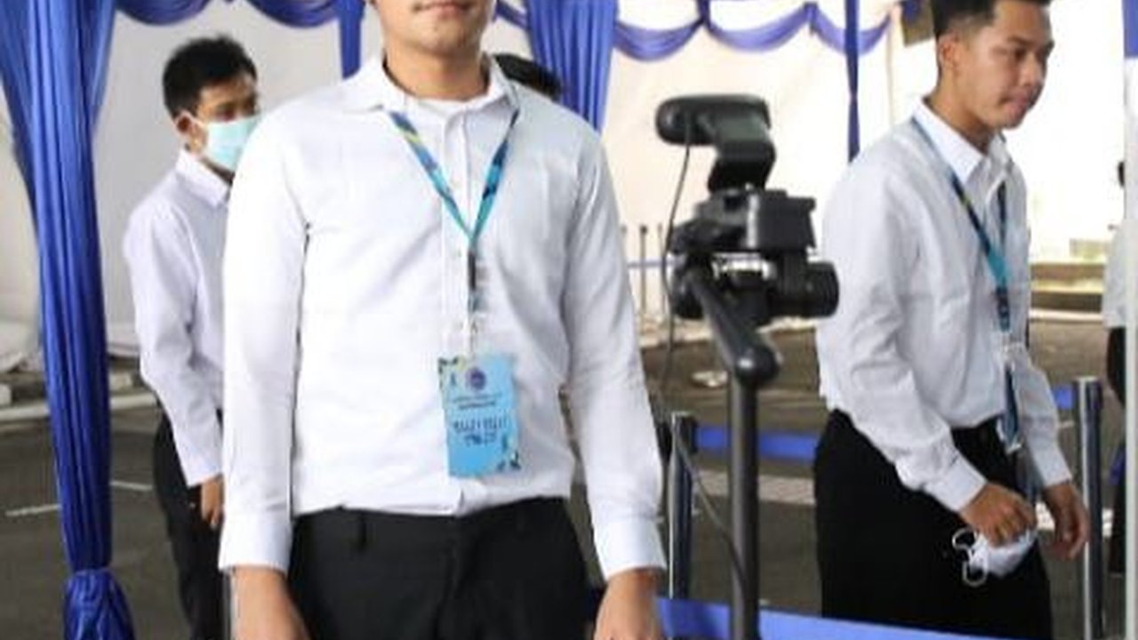 Jokowi Undang Talenta Hebat Indonesia Daftar CPNS 2024, Ada 690.000 Lowongan untuk Fresh Graduate