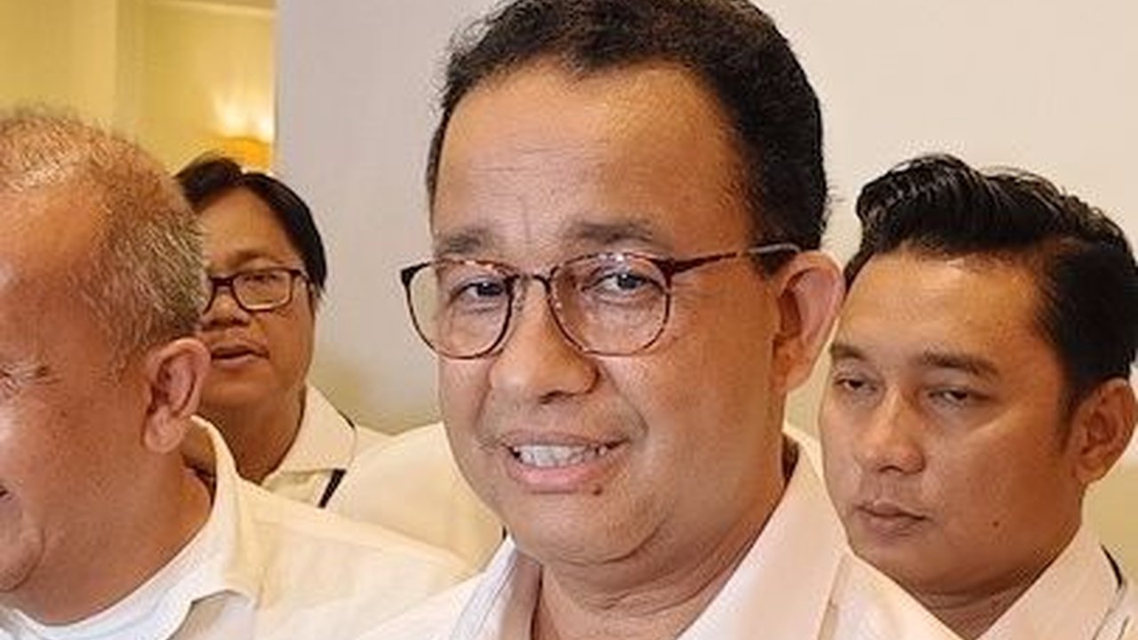 VIDEO: Momen Salfok Anies & Tom Lembong Live TiktTok, Berani Ngomongin Sosok 