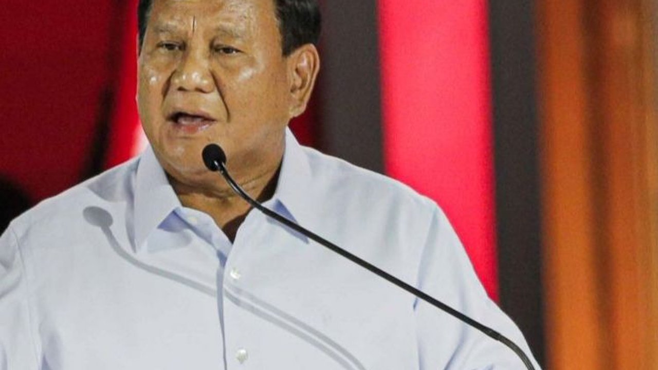 VIDEO: Prabowo Lempar Sindiran di Awal Debat: Ada yang Asal Bicara Didorong Ambisi!