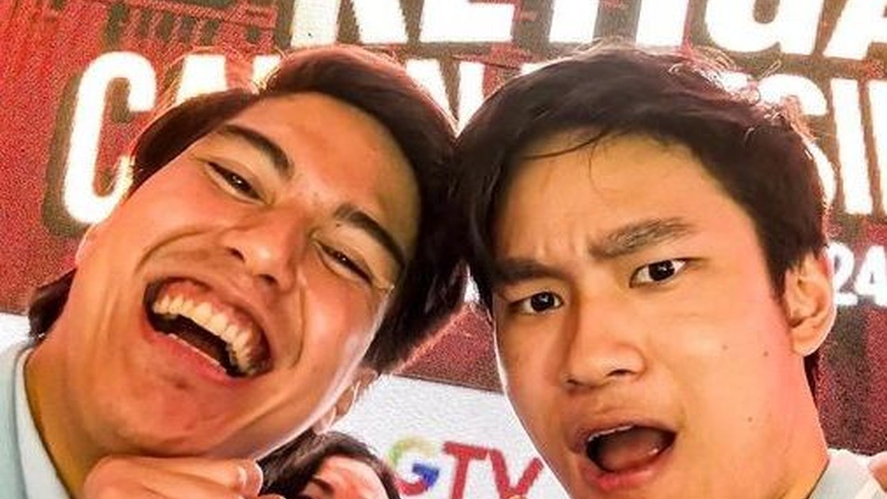 Intip Potret El Rumi dan Azka Corbuzier Nonton Debat Capres Ketiga, Deddy Corbuzier 'Jangan Ribut Nanti Kelahi'