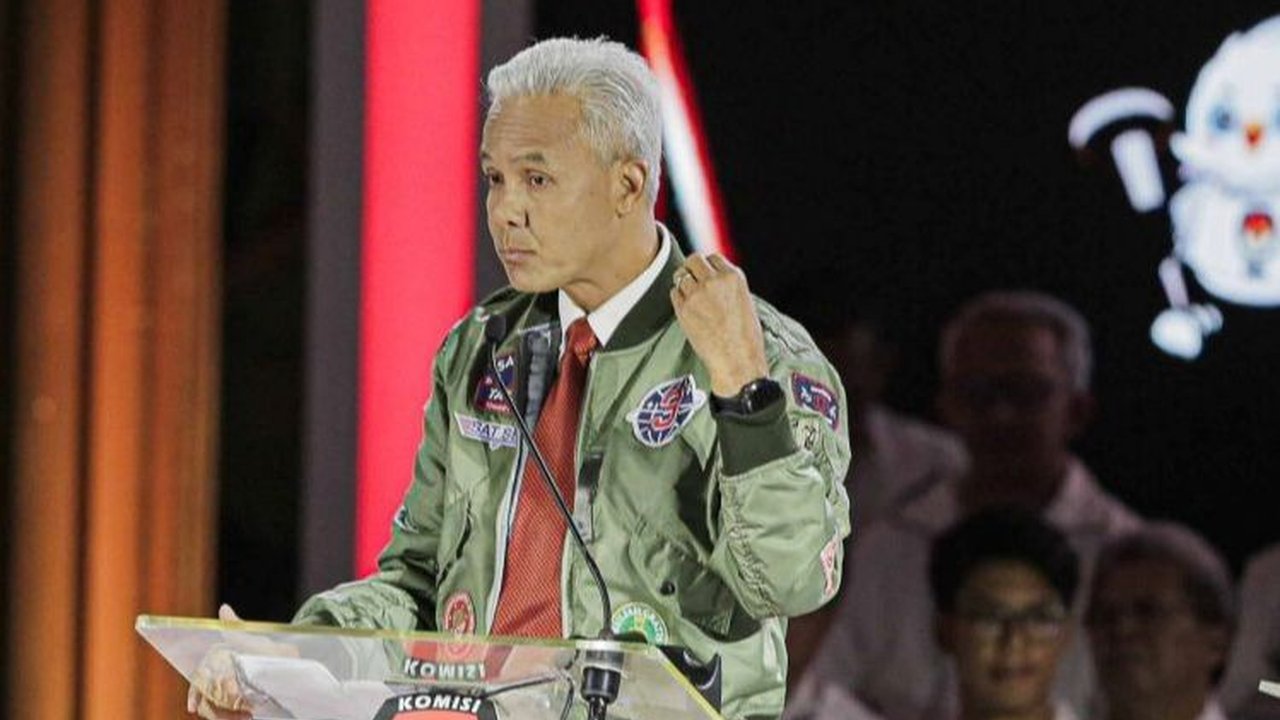 VIDEO: Ganjar Ngotot Lawan Prabowo, Bicaranya Emosional Sampai Tarik Urat!