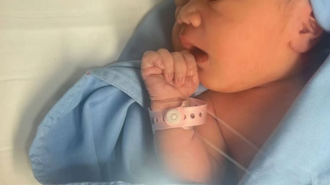 Selamat, Valencia Tanoe dan Kevin Sanjaya Dikaruniai Anak Pertama